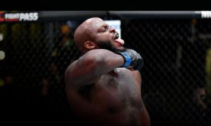 Derrick Lewis é peso-pesado do UFC