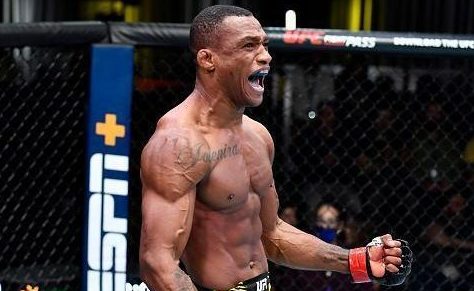 Jailton Malhadinho é lutador peso-pesado do UFC