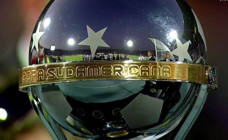 troféu da copa sul-americana